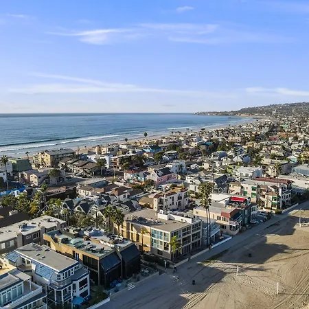 Stunning Bayfront Condo With Gorgeous Views, Garage, Massive Roof Deck & Ac - Dogs Welcome!